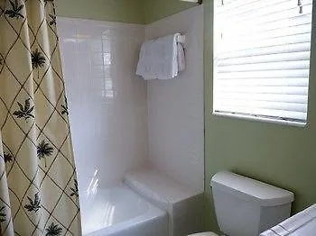 Beachpoint Resort Cottages