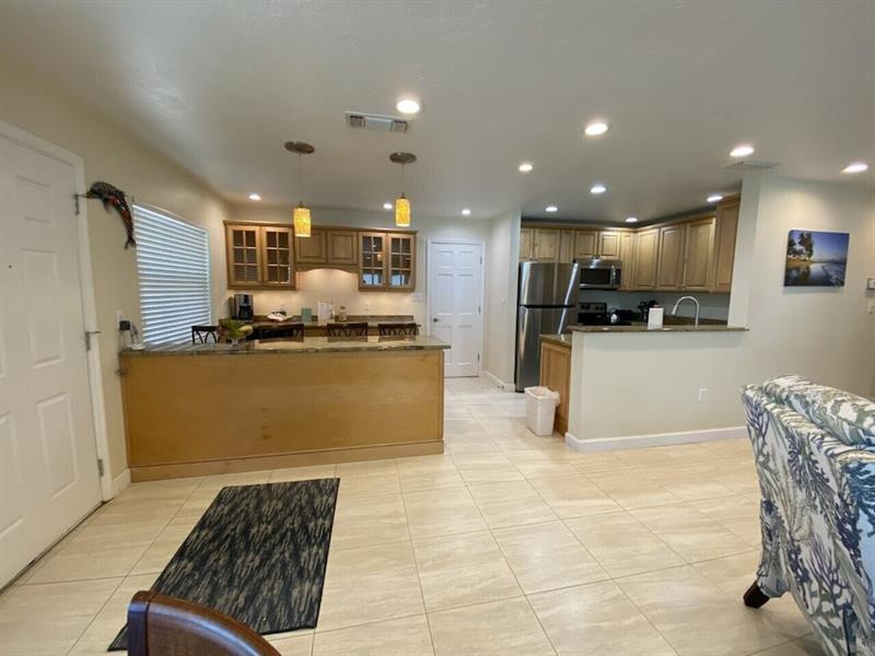 Aparthotel Crystal Sands By Beachside Management Siesta Key