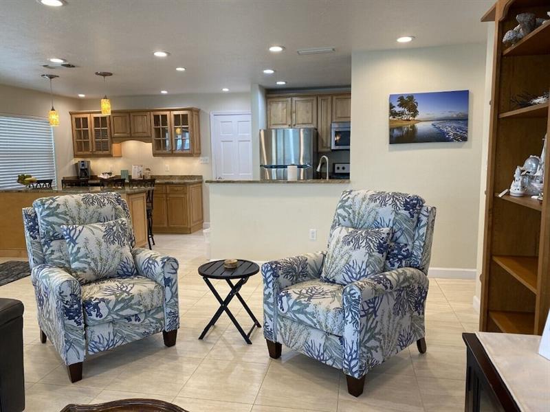 Crystal Sands By Beachside Management Aparthotel Siesta Key