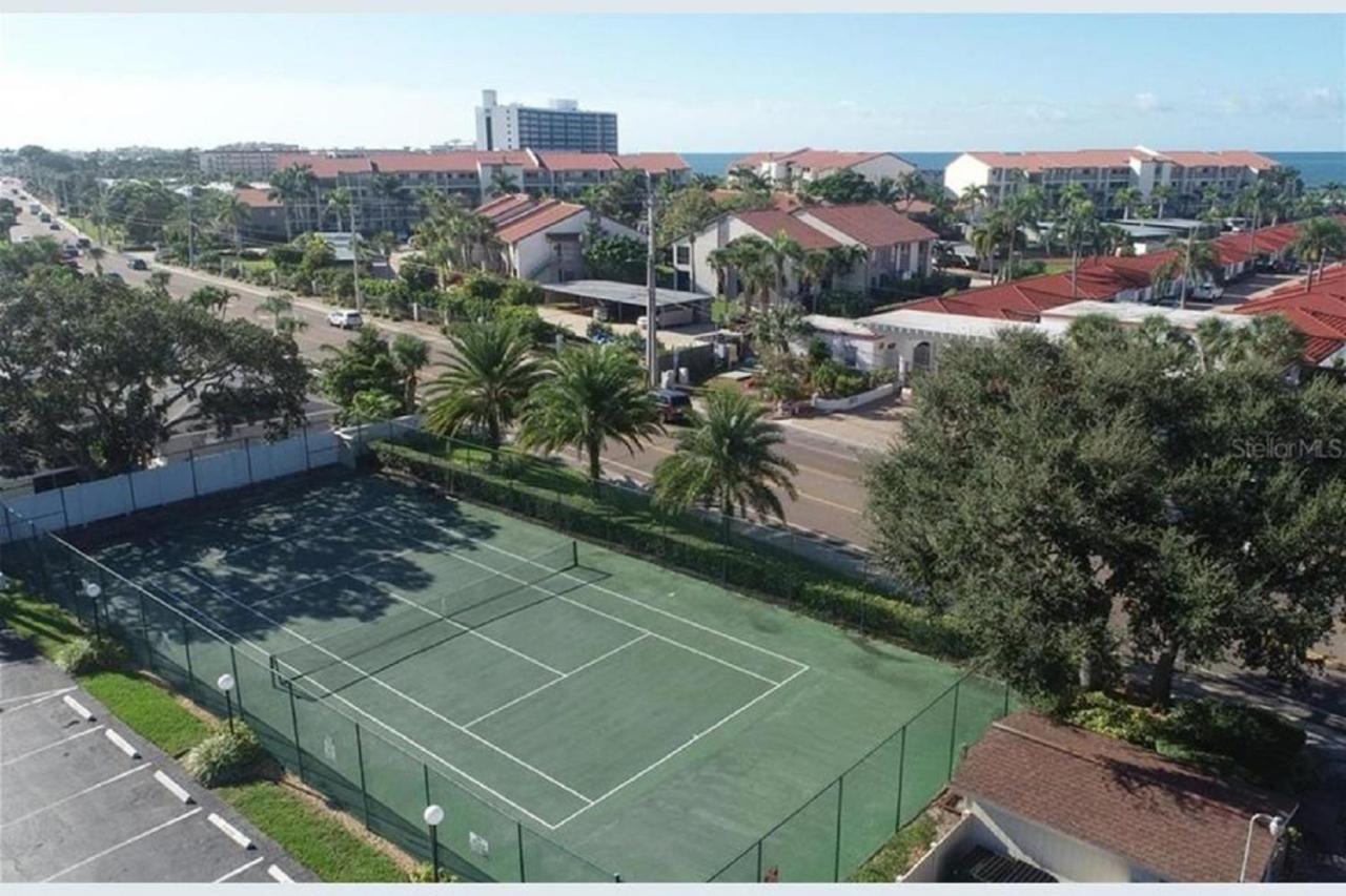 Escape Ground Floor Steps To Heated Pool And Free Trolley * Siesta Key
