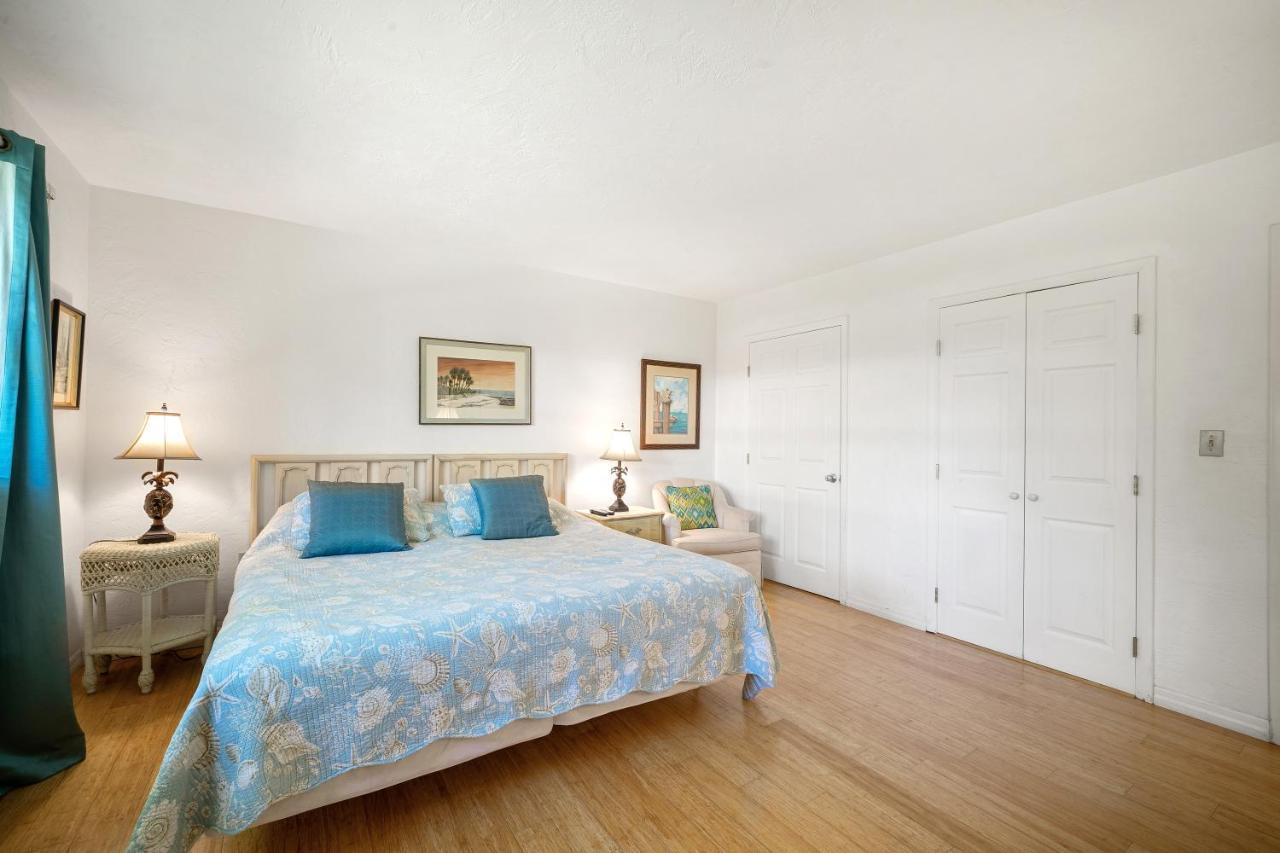 Jamaica Royale 91 Apartment Siesta Key