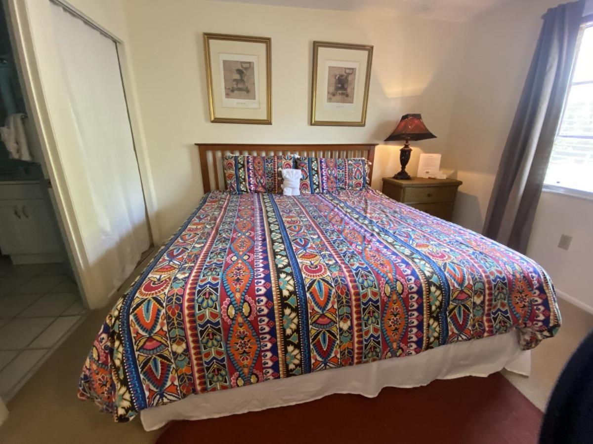 Banana By Beachside Management Guest house