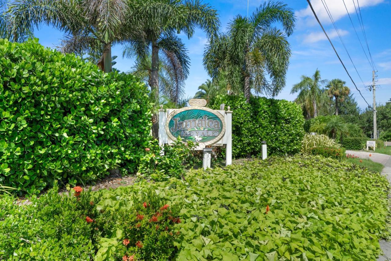 Apartment Jamaica Royale 91