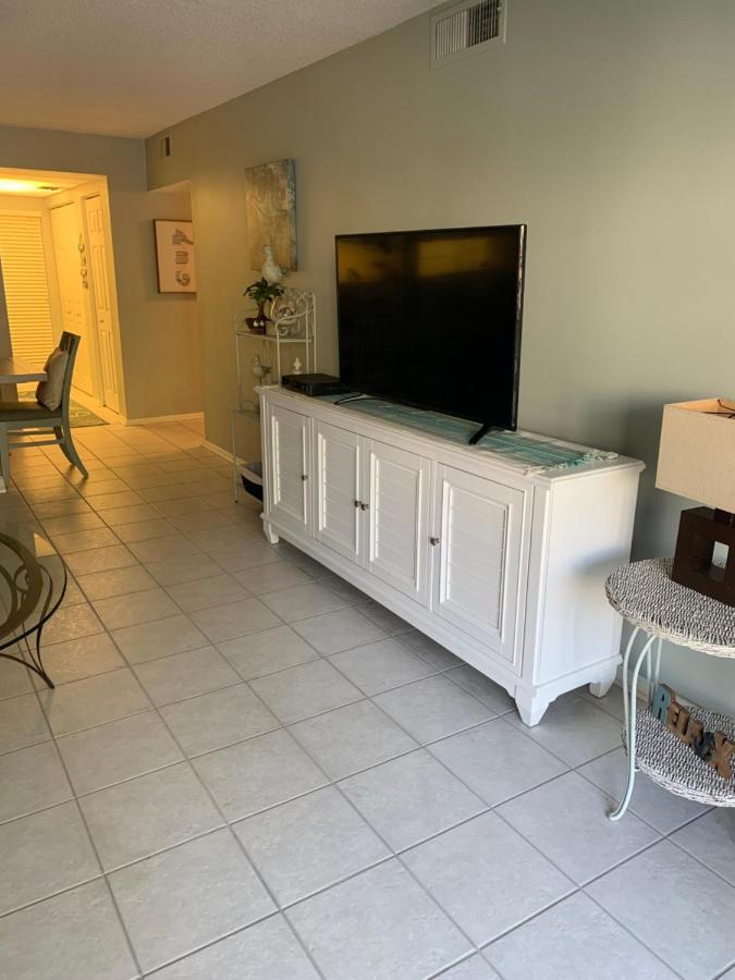 Escape Ground Floor Steps To Heated Pool And Free Trolley * Siesta Key
