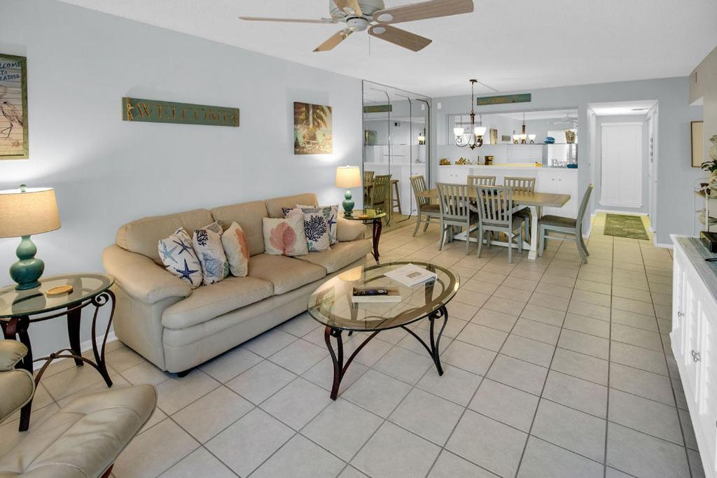 Apartment Escape Ground Floor Steps To Heated Pool And Free Trolley