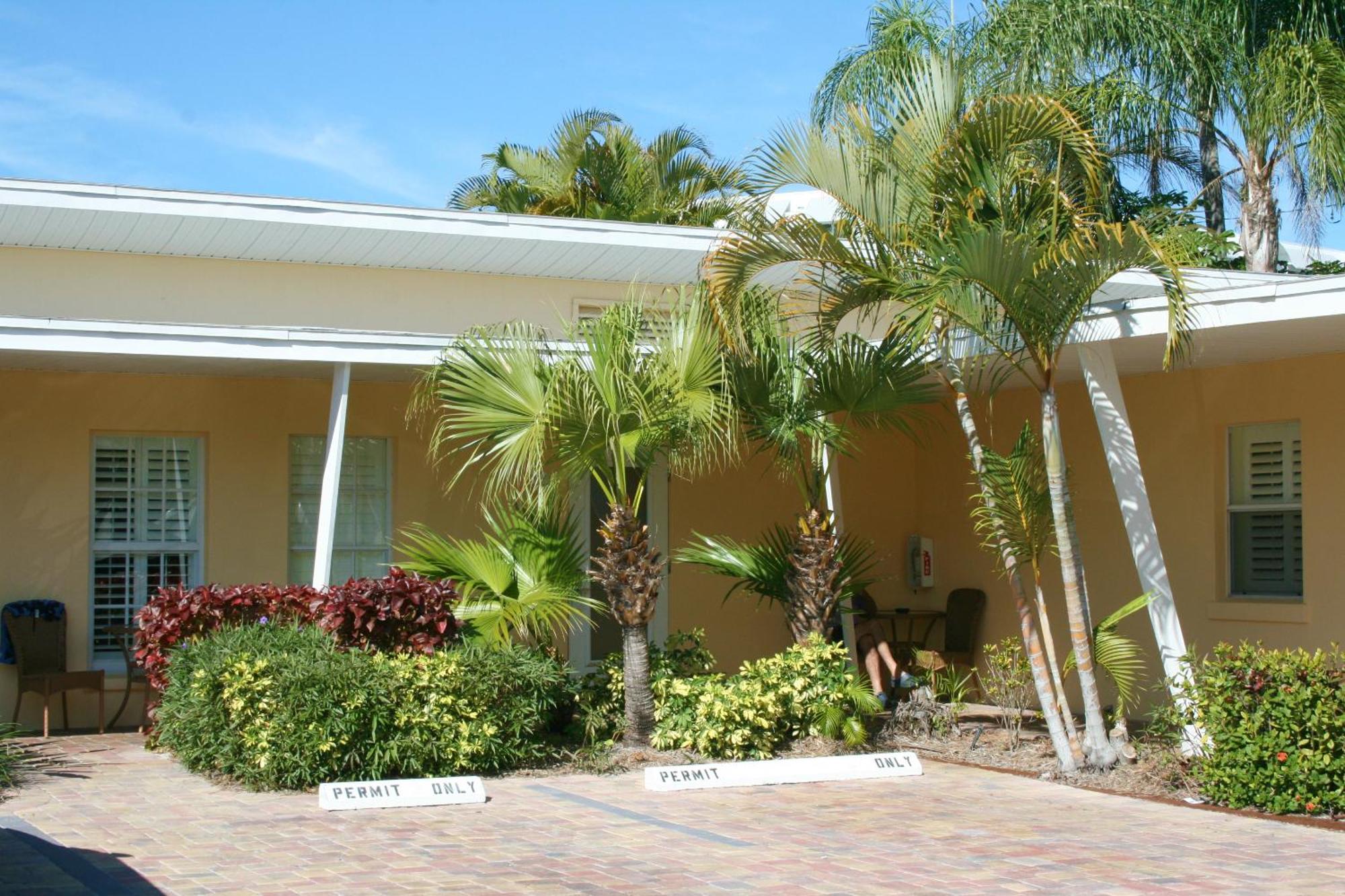 Resort Tropical - Sarasota Siesta Key