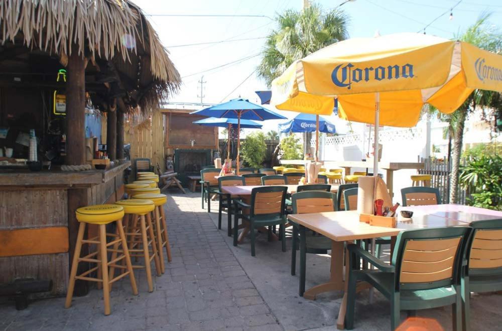 Two Units! Pool, Jacuzzi, Sunsets, Bars, Snorkeling & Paddling. 1-min To Path Of Siesta Beach!