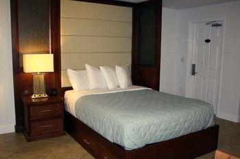 Sea Club V Hotel 3*