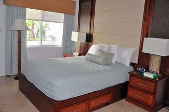 Sea Club V Hotel 3*