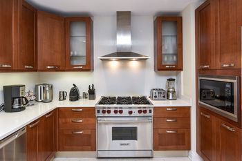 The Residences On By Hyatt Vacation Club 4*
