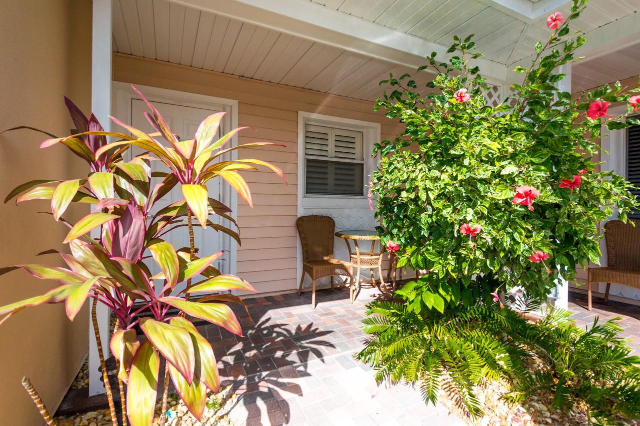 Tropical - Sarasota 3*