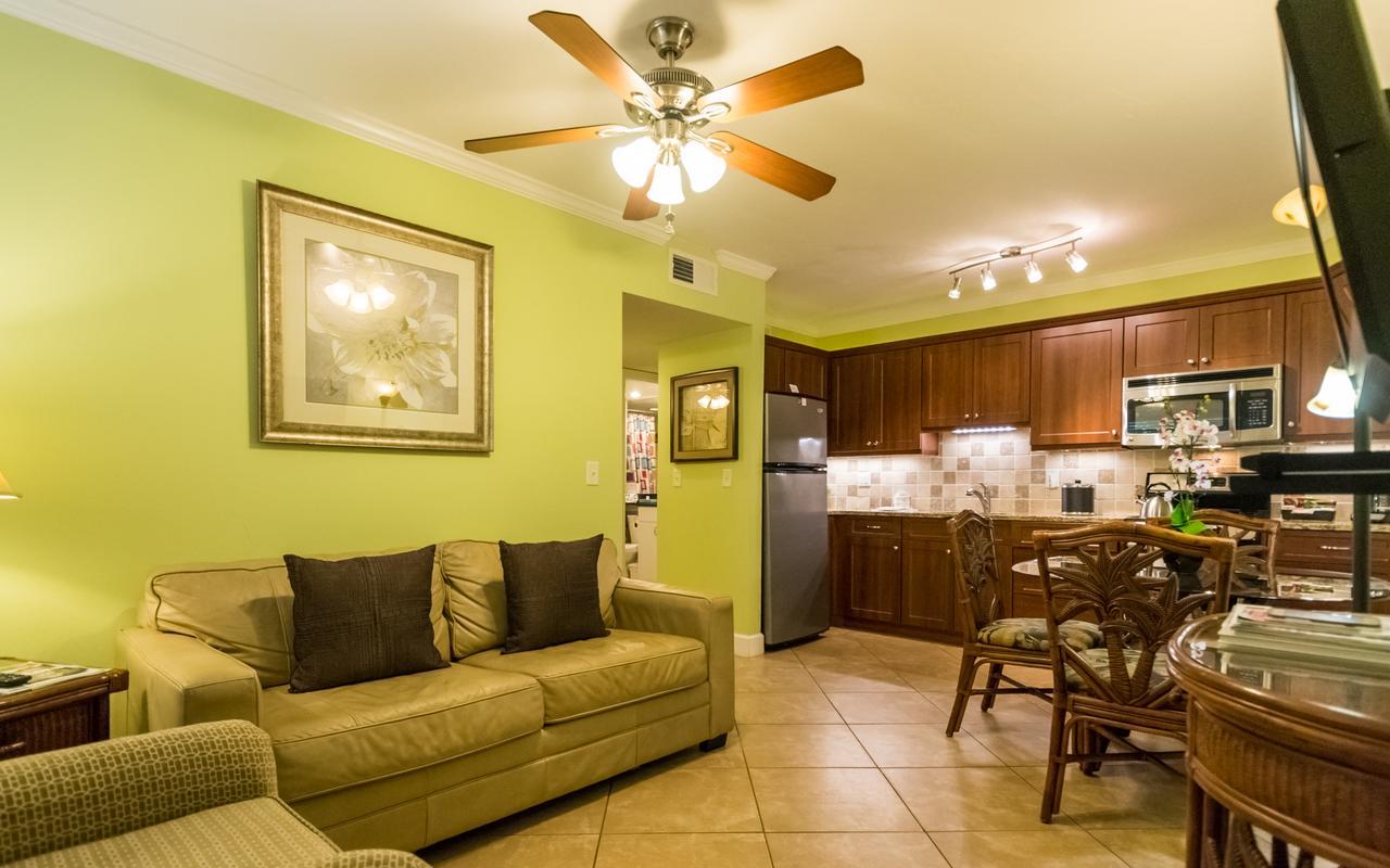 Resort Tropical - Sarasota