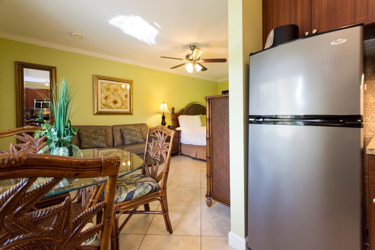 Tropical - Sarasota Resort Siesta Key