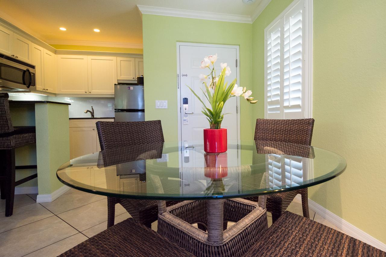 Tropical - Sarasota Siesta Key