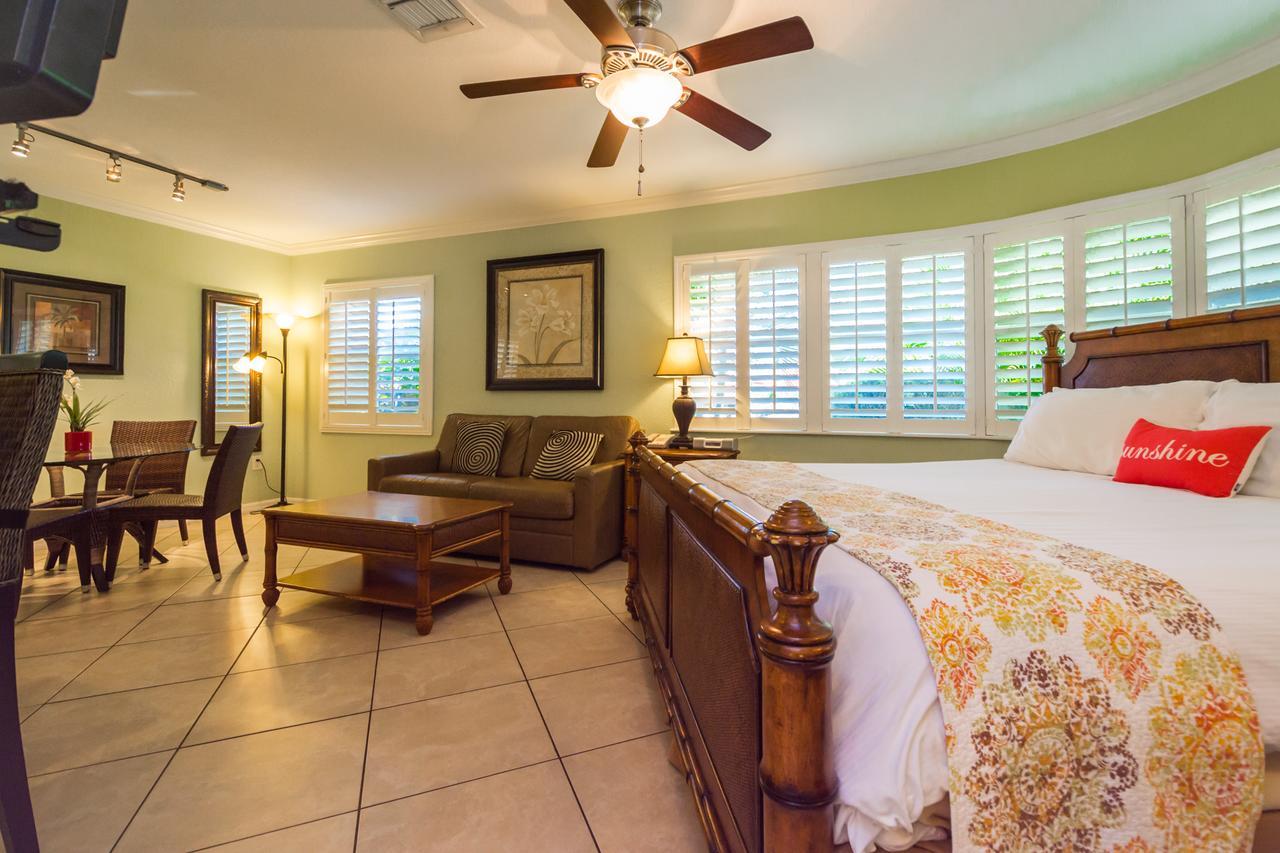 Tropical - Sarasota 3*