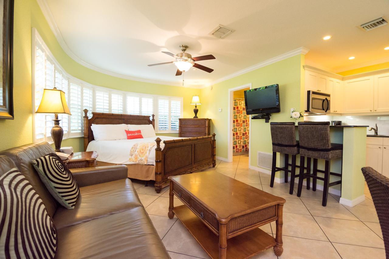 Resort Tropical - Sarasota Siesta Key