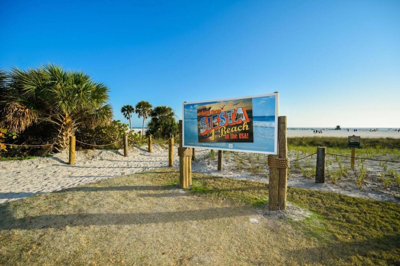 Crystal Sands By Beachside Management 3*