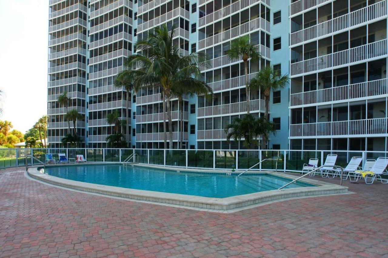 Crystal Sands By Beachside Management Aparthotel