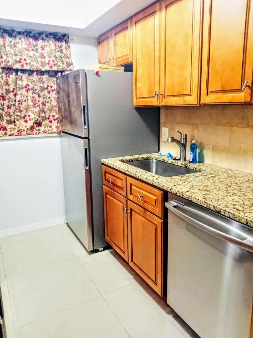Holiday home Tropical Dreams - Sarasota 2 Bedroom Condos Near Siesta Key Siesta Key