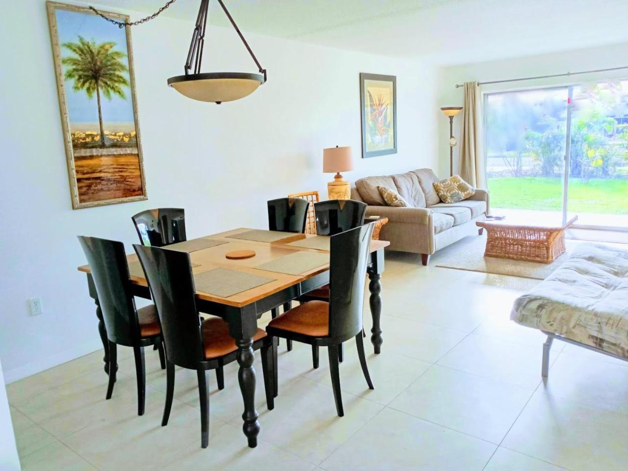 Tropical Dreams - Sarasota 2 Bedroom Condos Near Siesta Key *