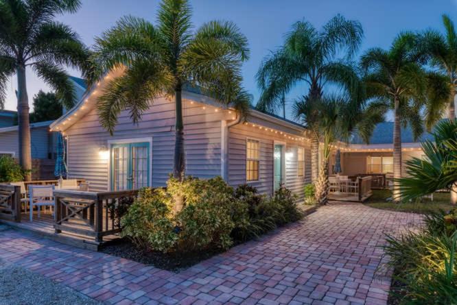 Wild Plum * Siesta Key